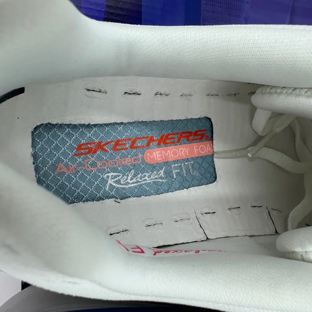 Skechers D'Lux Walker Sneakers Womens 9.5 White Blue Infinite Motion 149368 NEW